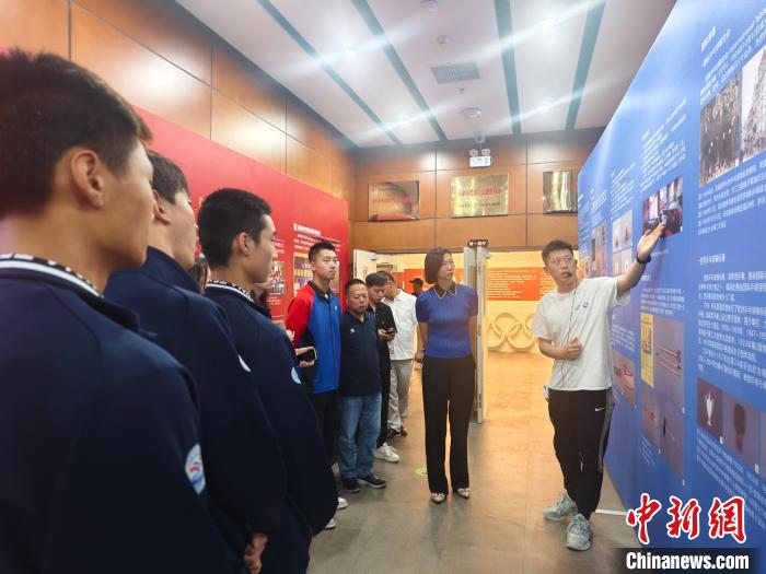 传续国乒精神全国乒乓文化巡展（民园站）在天