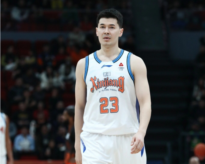 深圳三将20+狂飙掀翻新疆，109-77大胜终结两连败