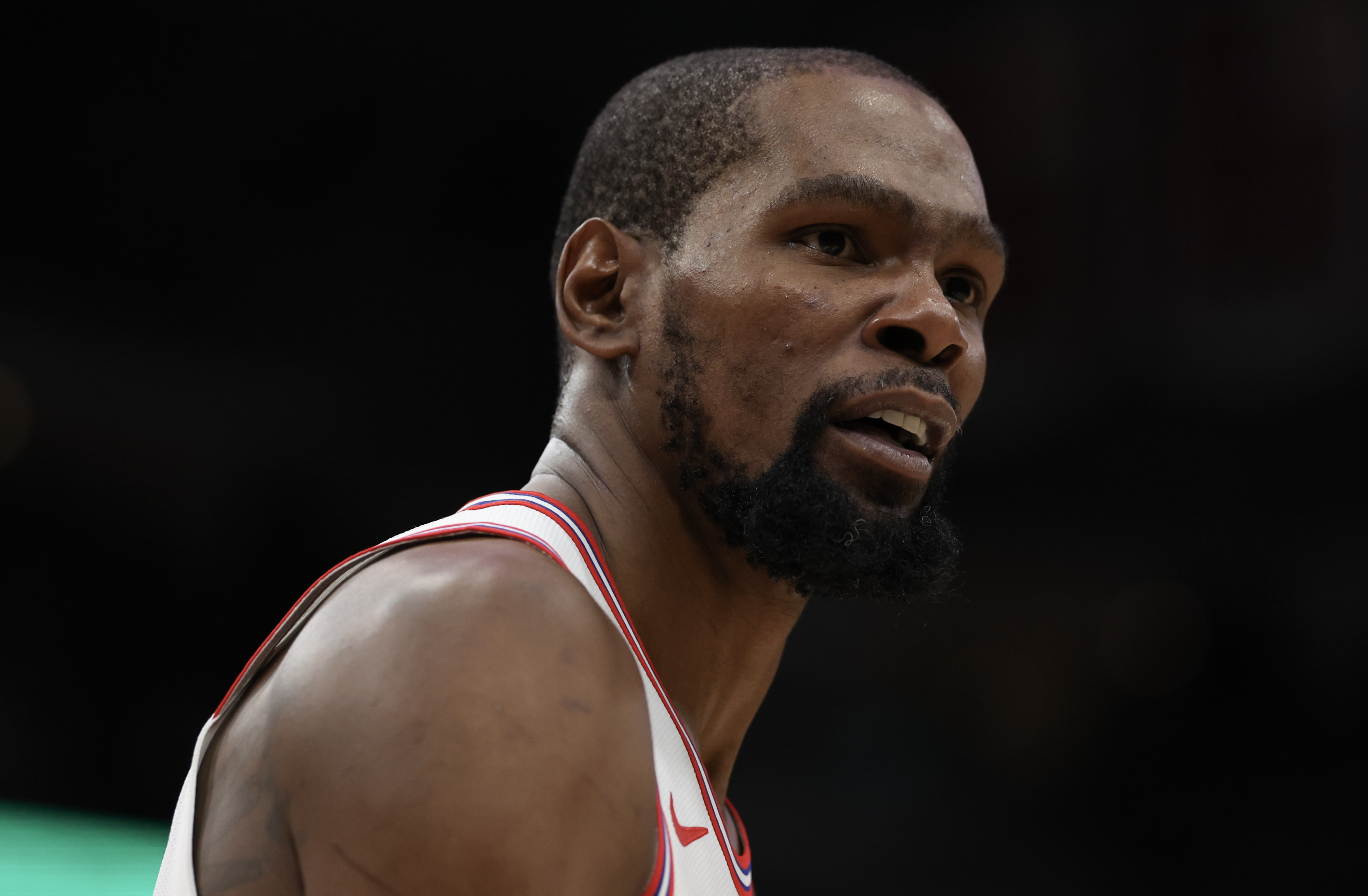 火箭队大胜老鹰，乌度卡变阵谢泼德首发引热议