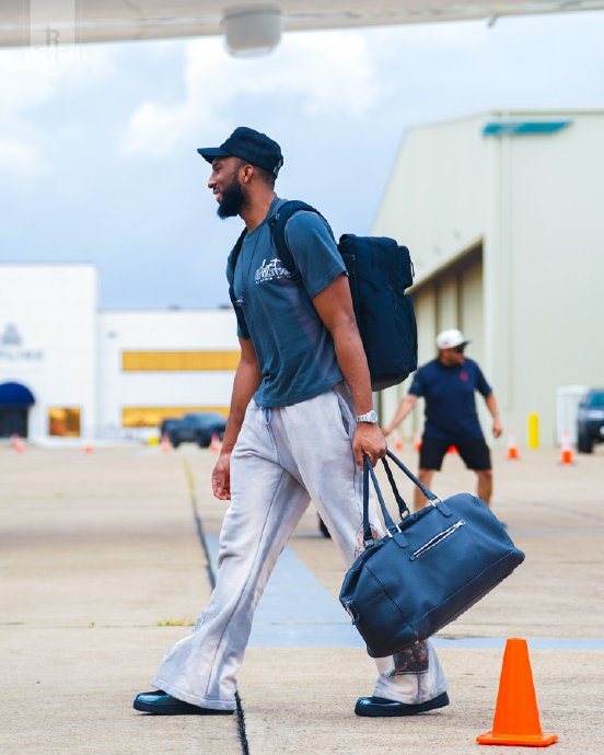 火箭客场逆转勇士 申京三双引领球队绝地反击