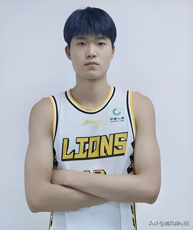 广东男篮紧急补强四外援 青训布局引关注